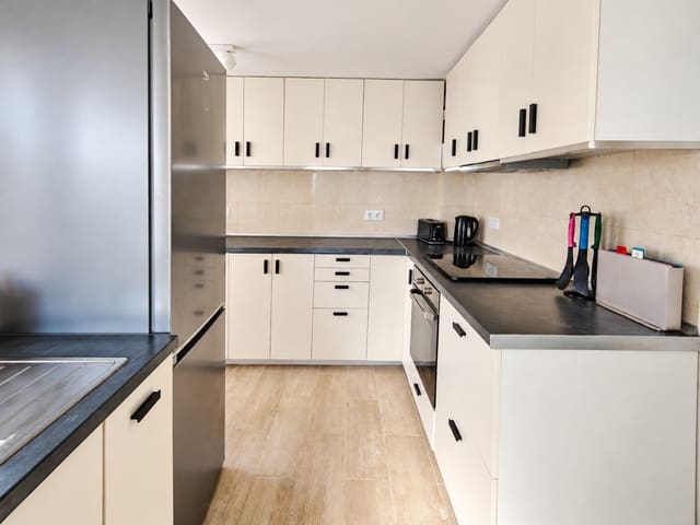 3 makuuhuone Huoneisto myytävänä paikassa Jimena de la Frontera - 99 900 € (Ref: 10176878)