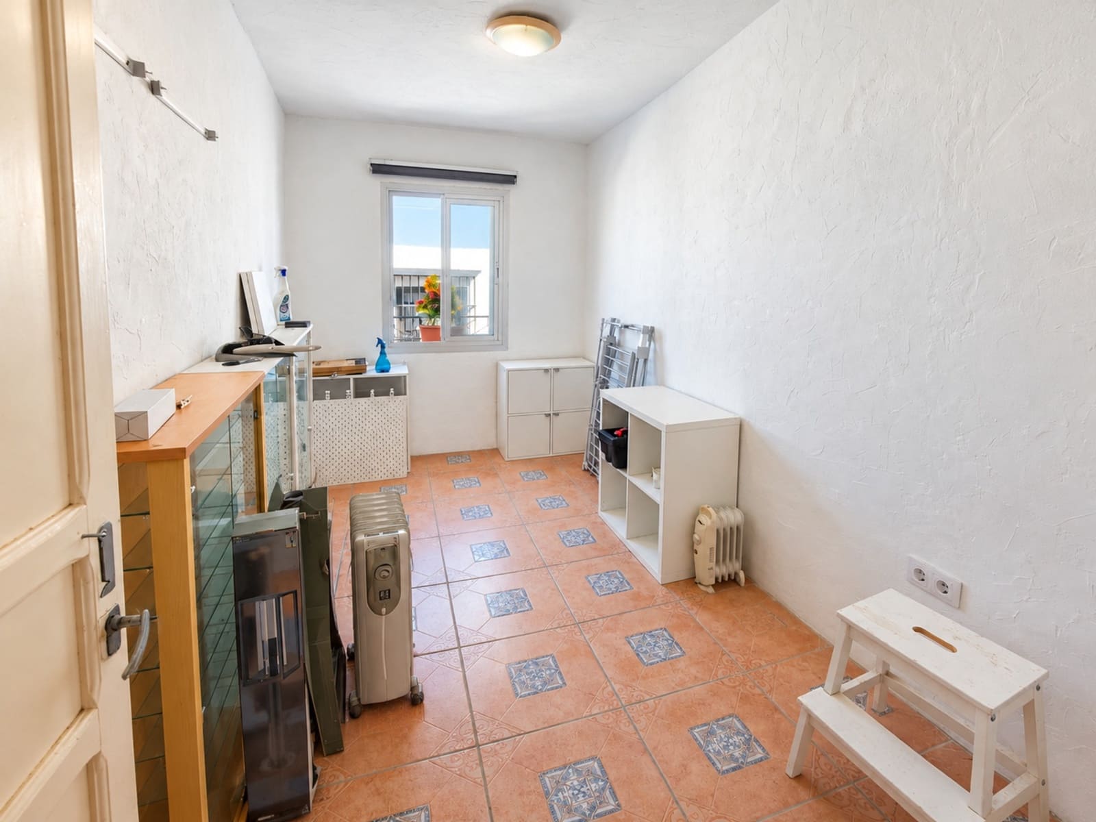 Apartamento de 3 habitaciones en Jimena de la Frontera en venta - 99.900 € (Ref: 10176878)