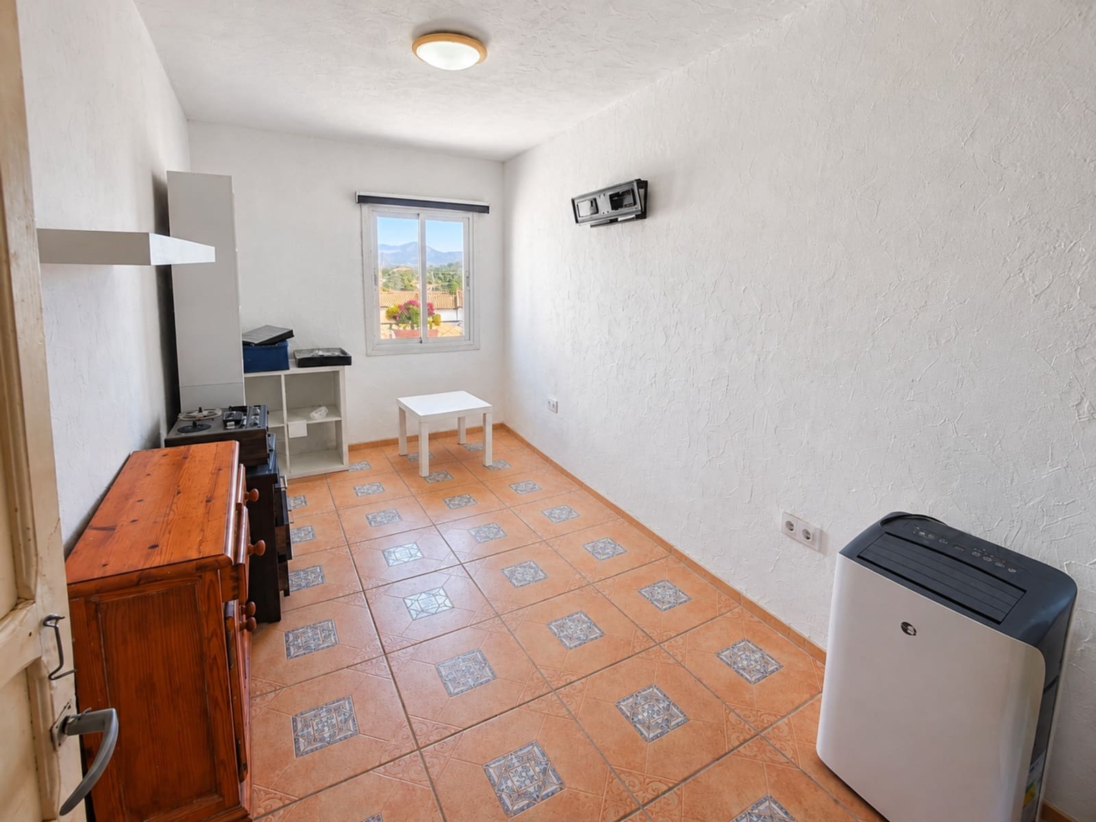 Apartamento de 3 habitaciones en Jimena de la Frontera en venta - 99.900 € (Ref: 10176878)