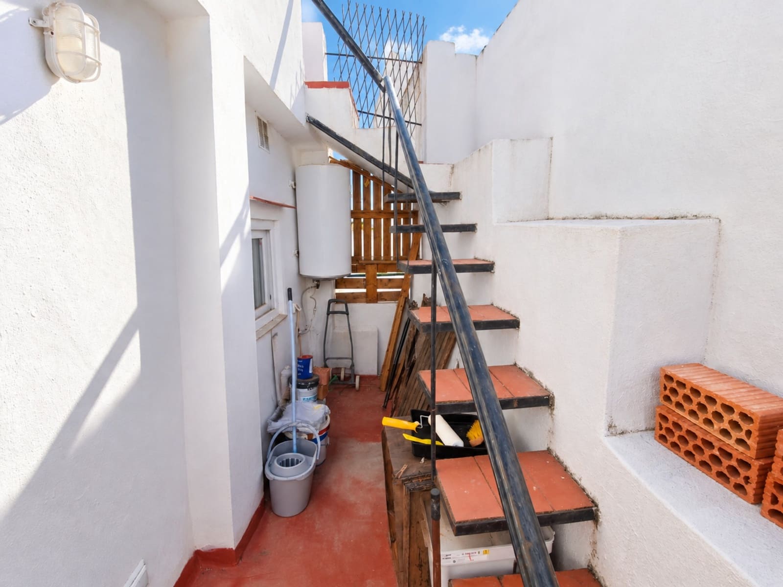 Apartamento de 3 habitaciones en Jimena de la Frontera en venta - 99.900 € (Ref: 10176878)