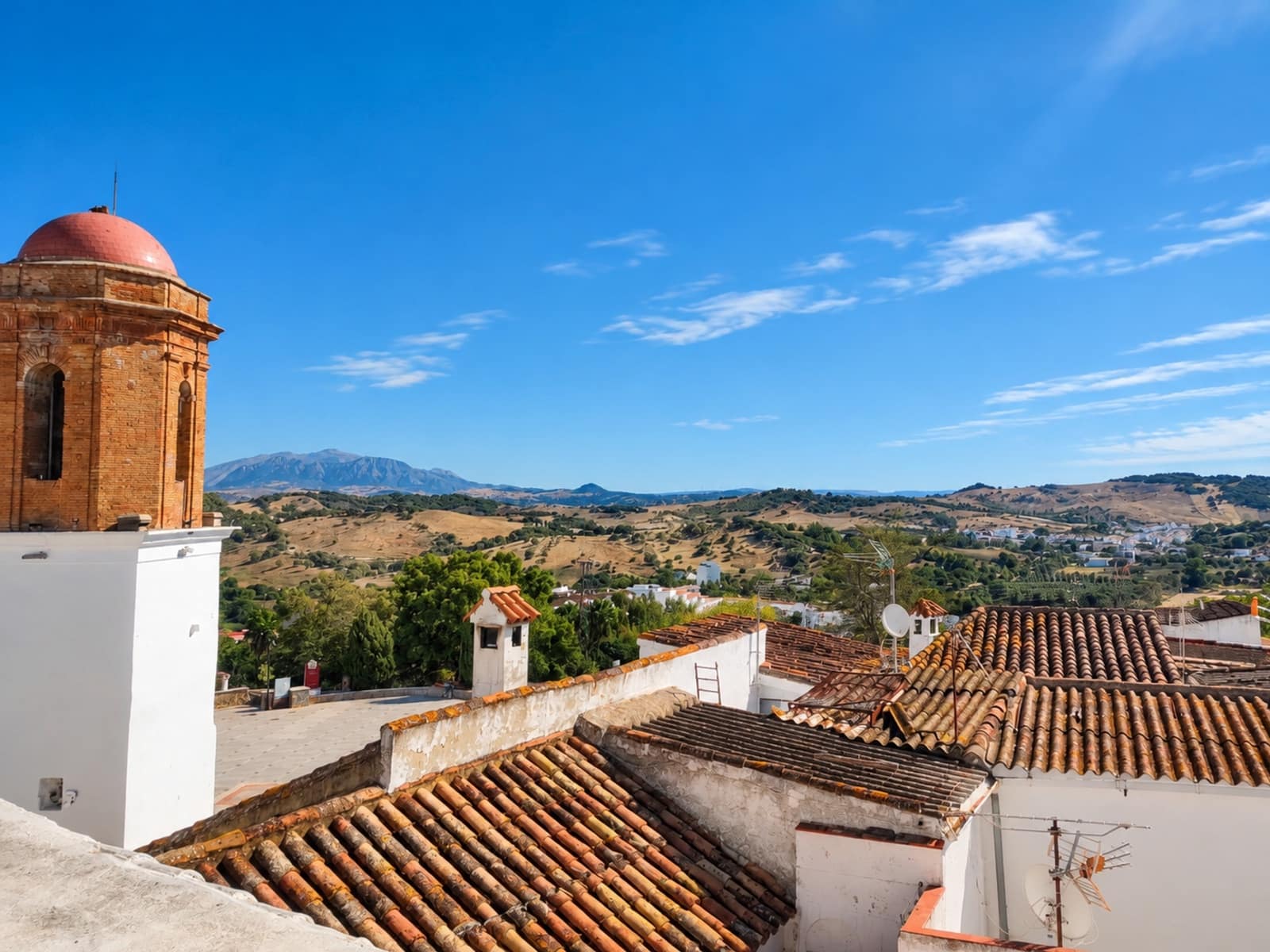 Apartamento de 3 habitaciones en Jimena de la Frontera en venta - 99.900 € (Ref: 10176878)