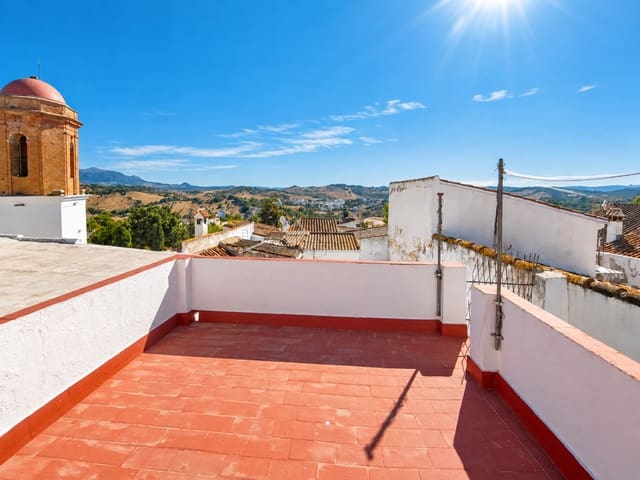 3 makuuhuone Huoneisto myytävänä paikassa Jimena de la Frontera - 99 900 € (Ref: 10176878)