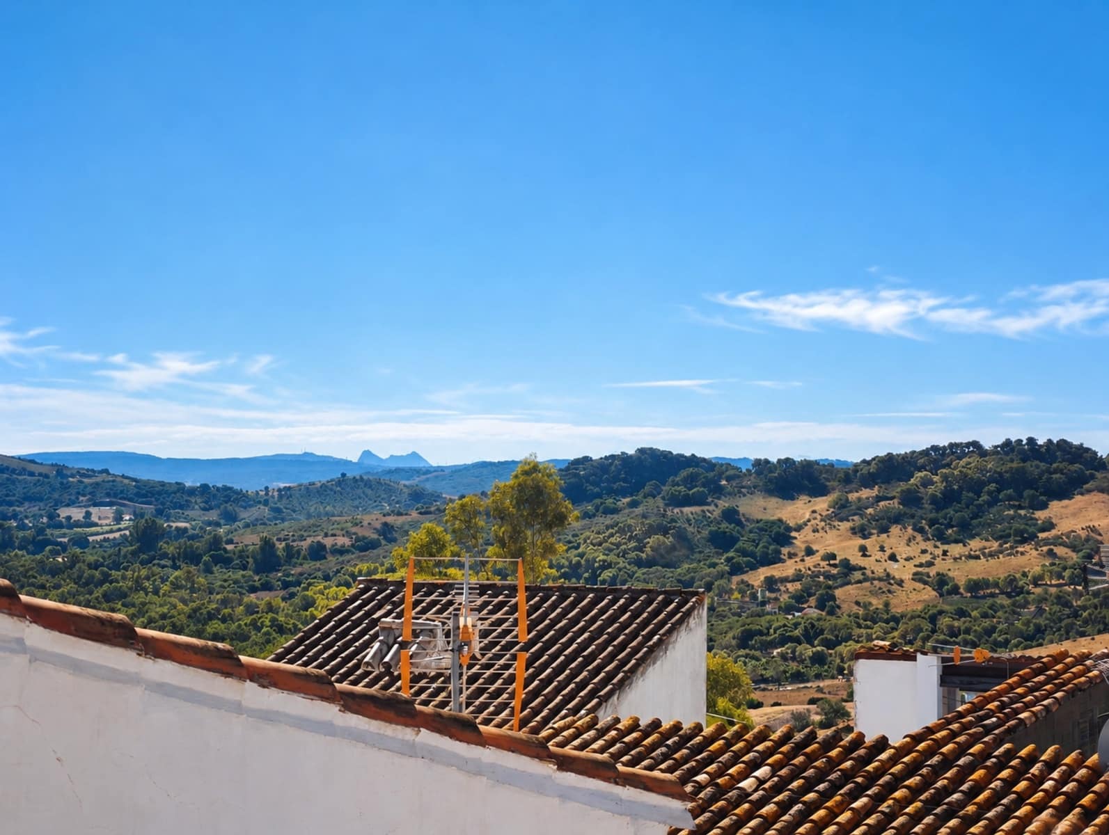 Apartamento de 3 habitaciones en Jimena de la Frontera en venta - 99.900 € (Ref: 10176878)