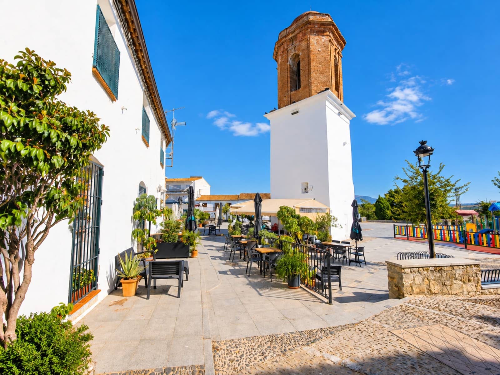 Apartamento de 3 habitaciones en Jimena de la Frontera en venta - 99.900 € (Ref: 10176878)