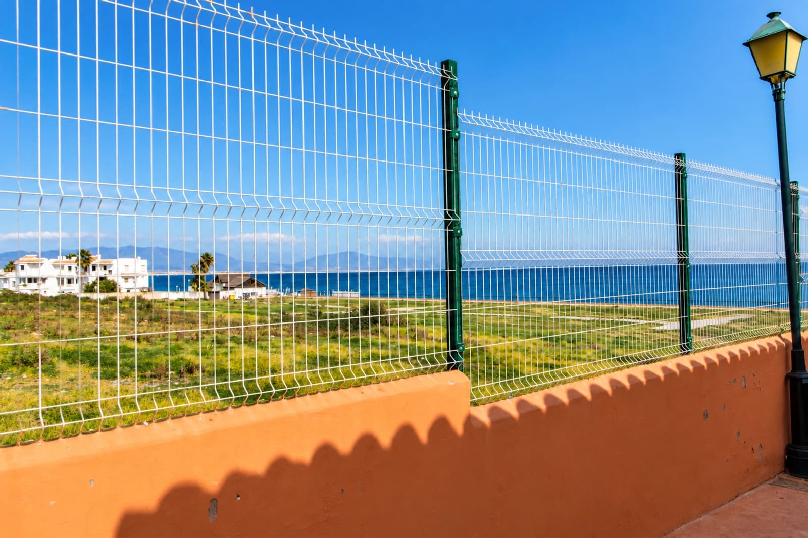 2 bedroom Apartment for sale in Manilva with pool garage - € 259,000 (Ref: 10176879)
