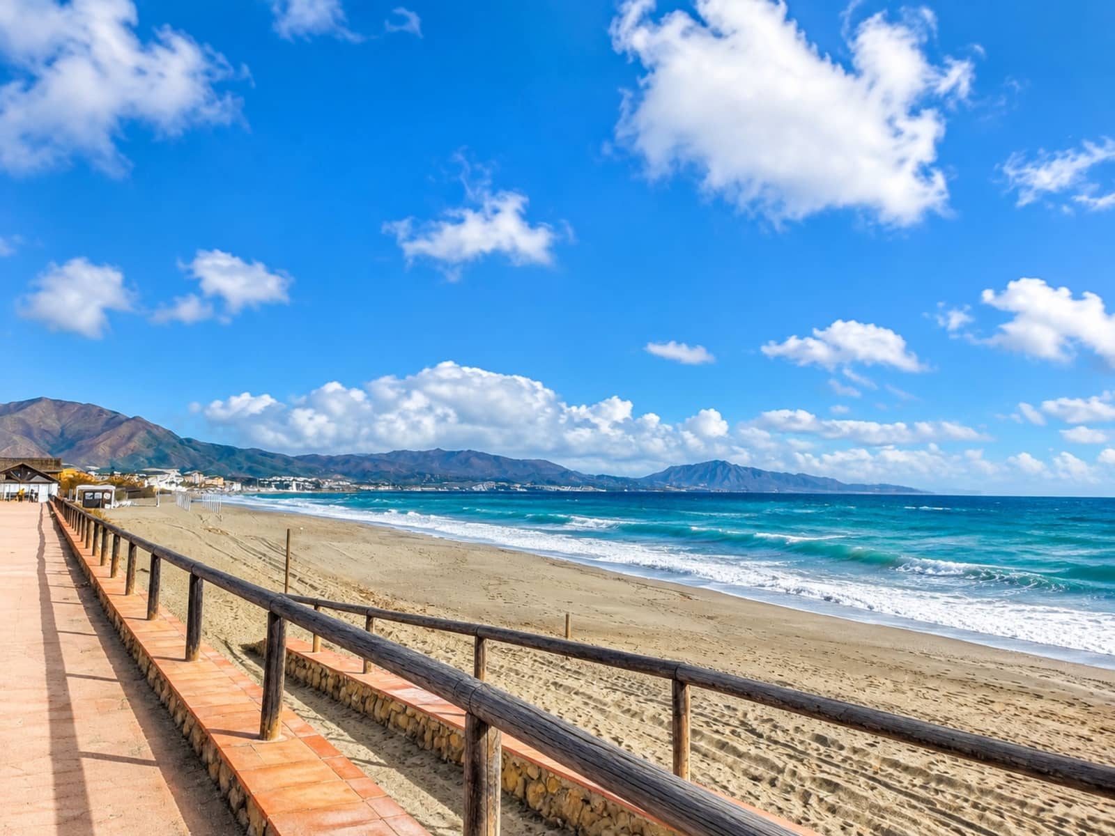 2 bedroom Apartment for sale in Manilva with pool garage - € 259,000 (Ref: 10176879)