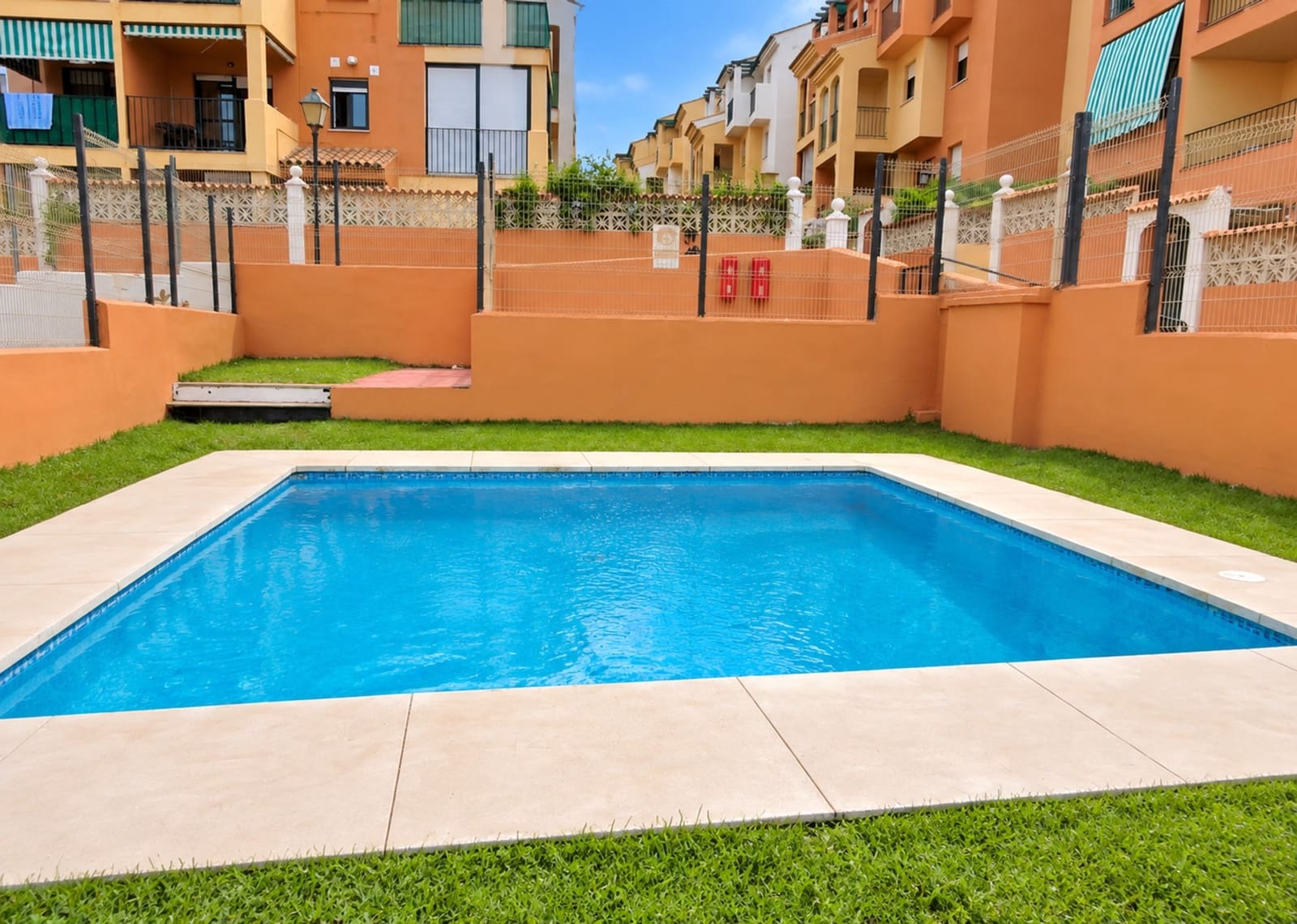 2 bedroom Apartment for sale in Manilva with pool garage - € 259,000 (Ref: 10176879)