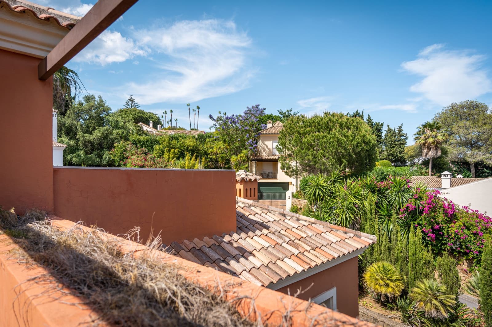 4 soveværelse Villa til salg i Sotogrande med swimmingpool garage - € 980.000 (Ref: 7792989)