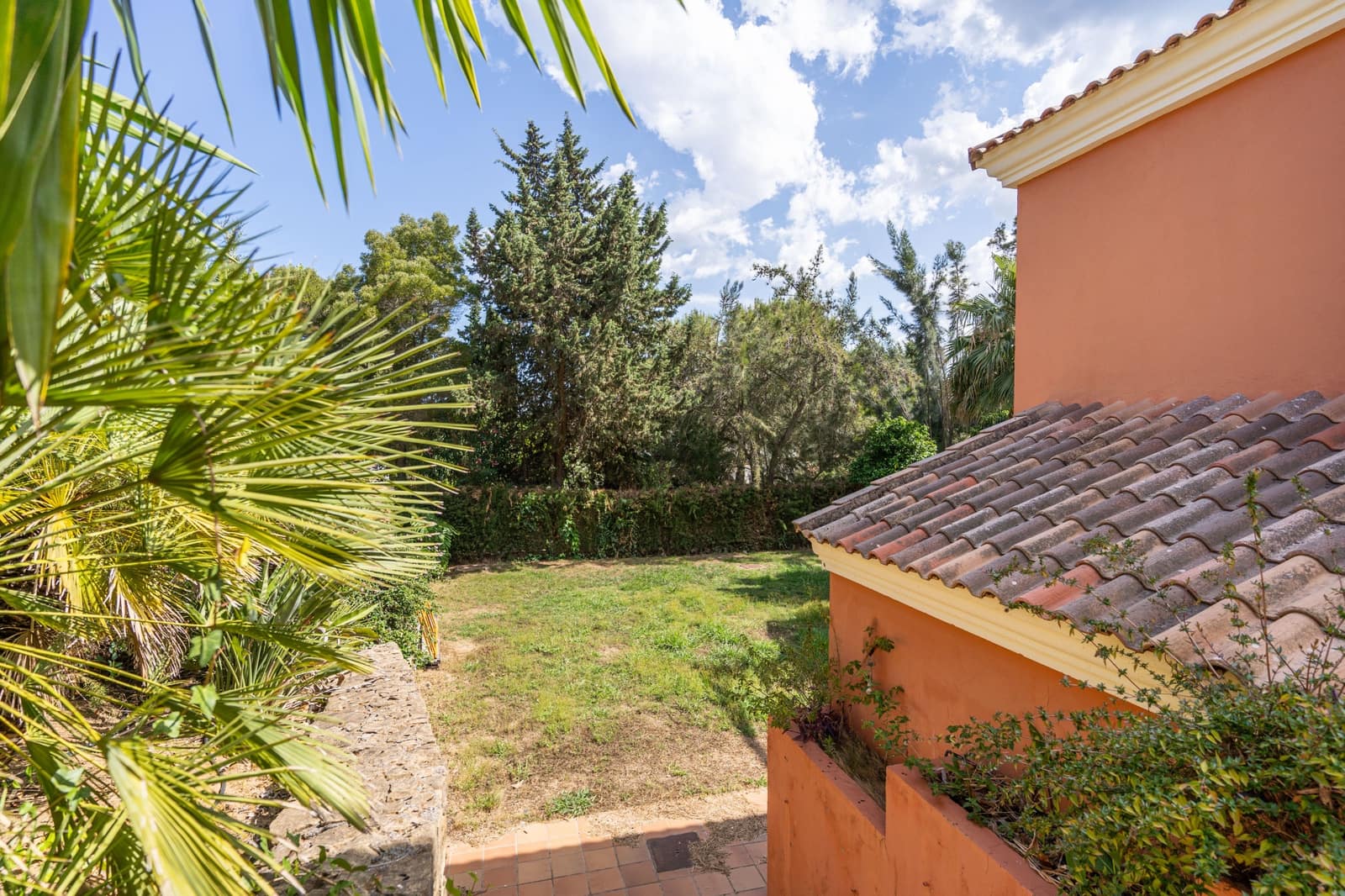 4 soveværelse Villa til salg i Sotogrande med swimmingpool garage - € 980.000 (Ref: 7792989)