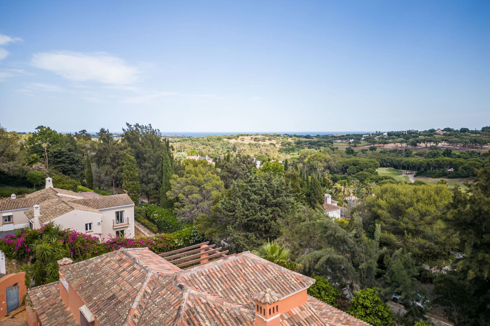 4 soveværelse Villa til salg i Sotogrande med swimmingpool garage - € 980.000 (Ref: 7792989)