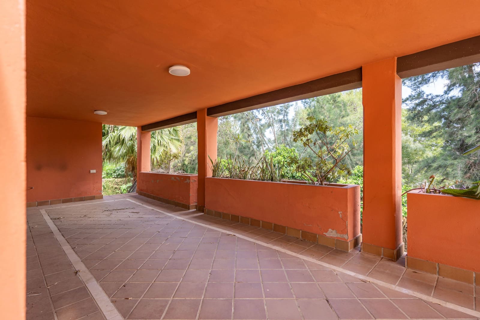 4 soveværelse Villa til salg i Sotogrande med swimmingpool garage - € 980.000 (Ref: 7792989)