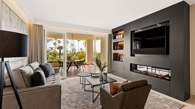 4 soverom Leilighet til salgs i Estepona med svømmebasseng garasje - € 1 295 000 (Ref: 7792994)