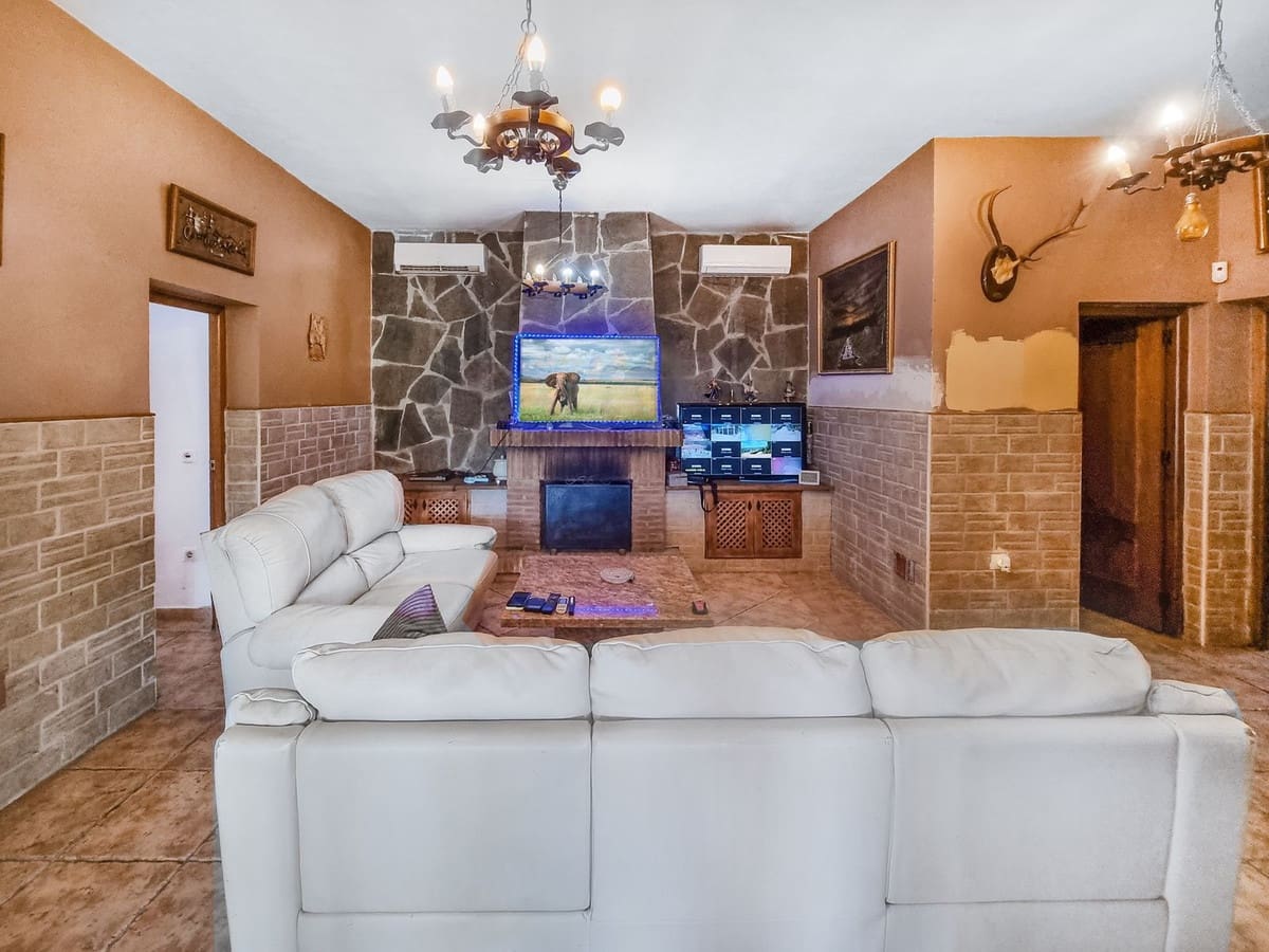 3 soveværelse Finca/Landehus til salg i Casares med swimmingpool garage - € 640.000 (Ref: 7792996)