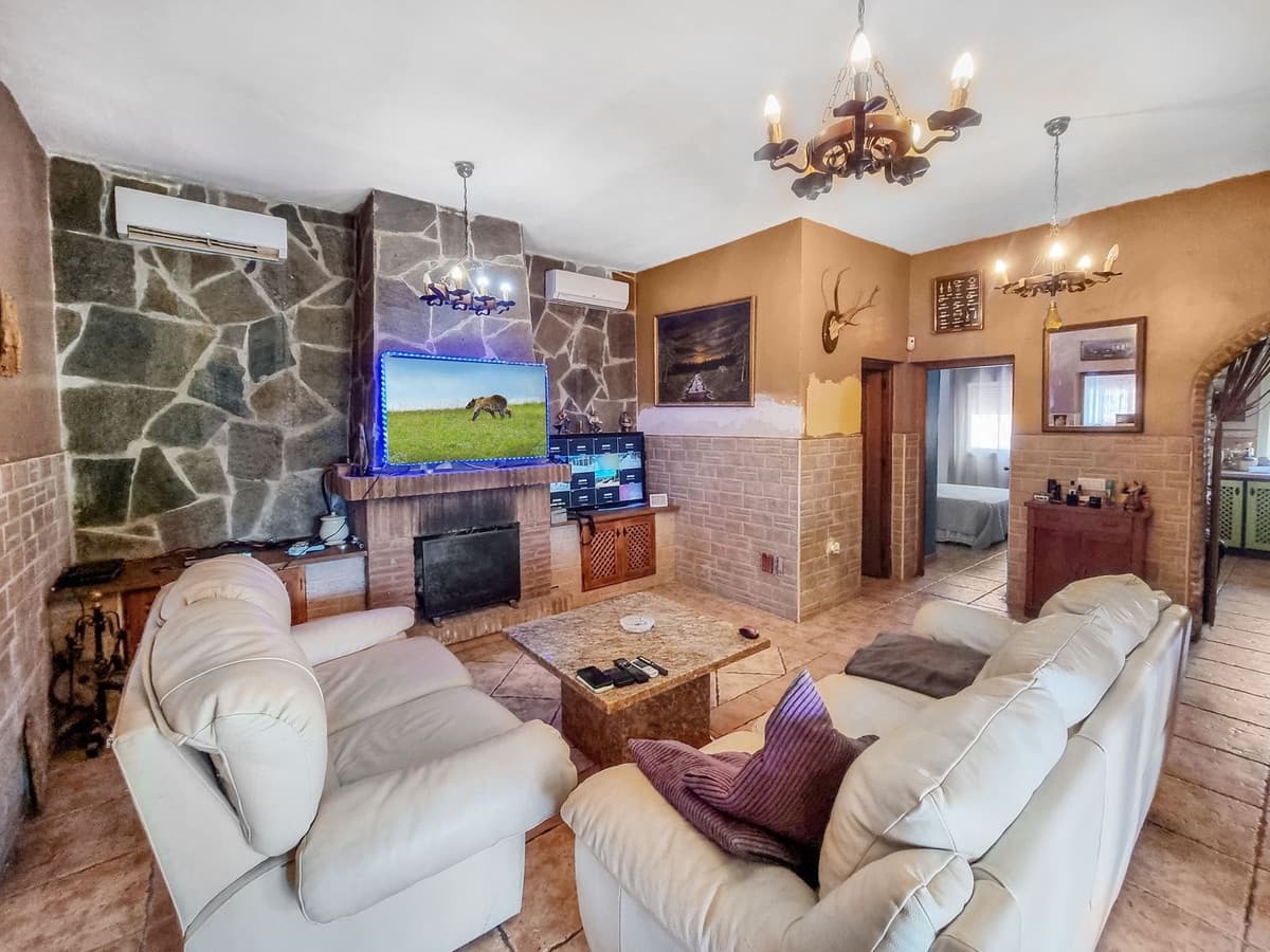 3 soveværelse Finca/Landehus til salg i Casares med swimmingpool garage - € 640.000 (Ref: 7792996)