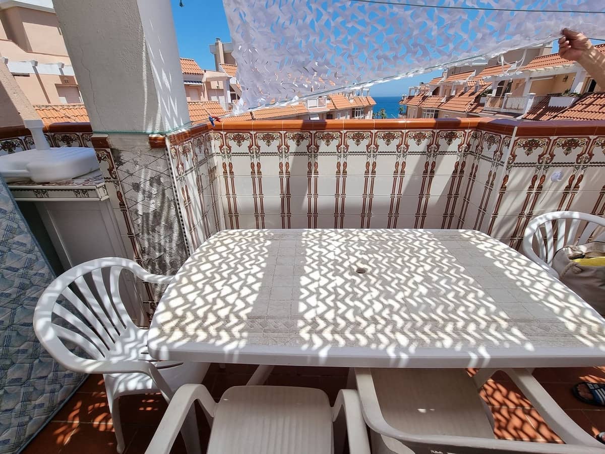 2 bedroom Penthouse for sale in San Luis de Sabinillas with pool - € 229,000 (Ref: 7793005)