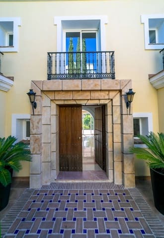 6 soverom Villa til salgs i Benahavís med svømmebasseng garasje - € 1 995 000 (Ref: 7793009)