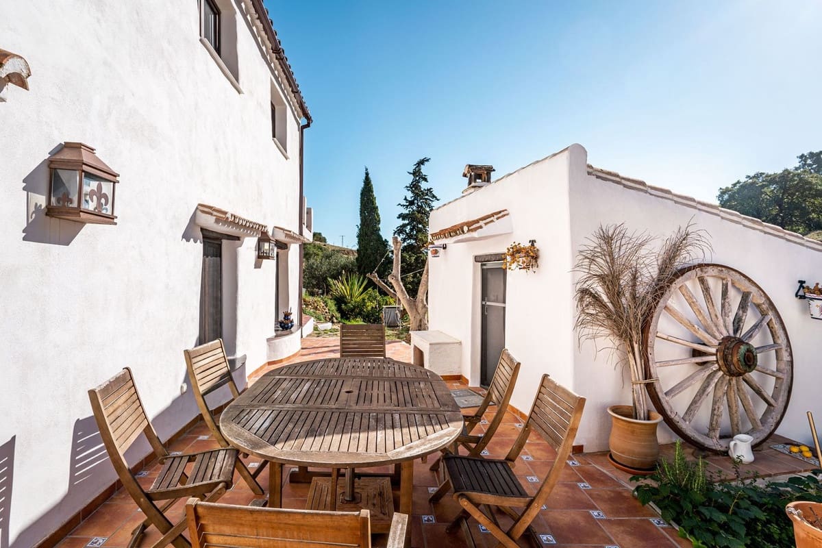 3 chambre Finca/Maison de Campagne à vendre à Casares avec piscine garage - 850 000 € (Ref: 7793031)