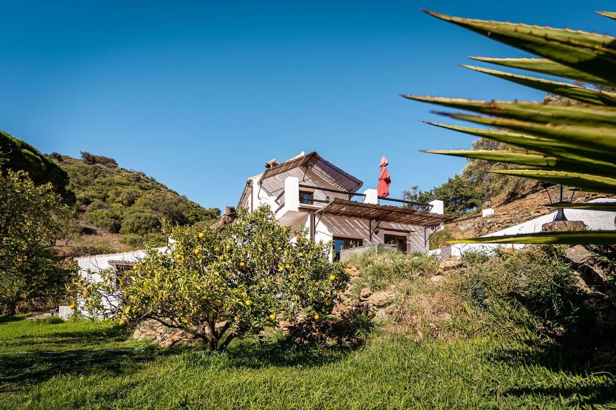 3 chambre Finca/Maison de Campagne à vendre à Casares avec piscine garage - 850 000 € (Ref: 7793031)
