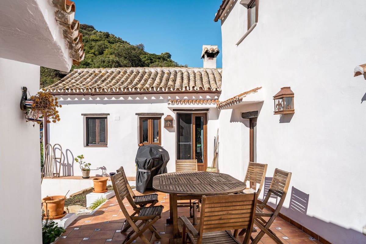 3 chambre Finca/Maison de Campagne à vendre à Casares avec piscine garage - 850 000 € (Ref: 7793031)