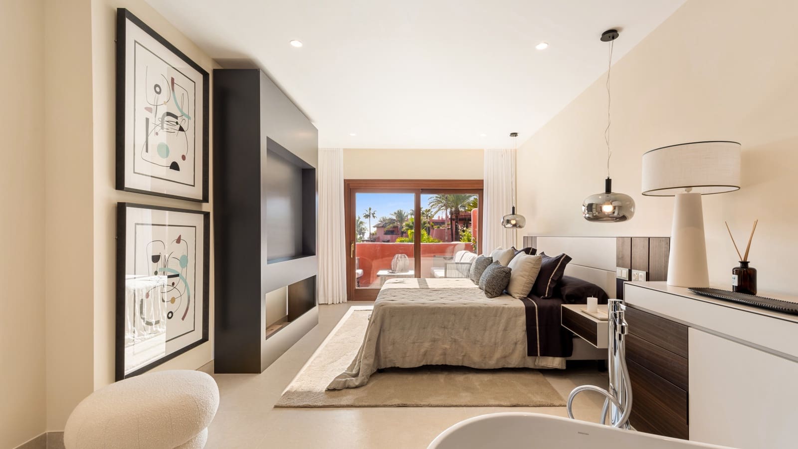 3 slaapkamer Appartement te koop in Estepona met zwembad garage - € 1.395.000 (Ref: 7793064)