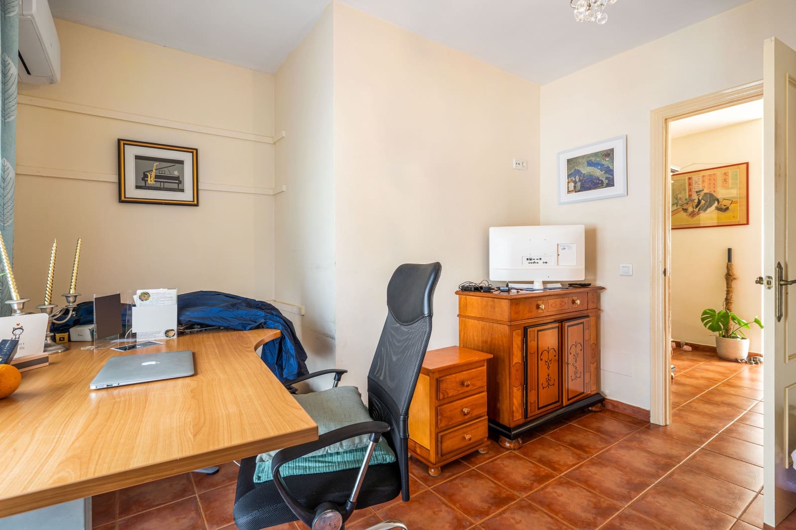 3 soveværelse Byhus til salg i Guadiaro med garage - € 275.000 (Ref: 7793065)