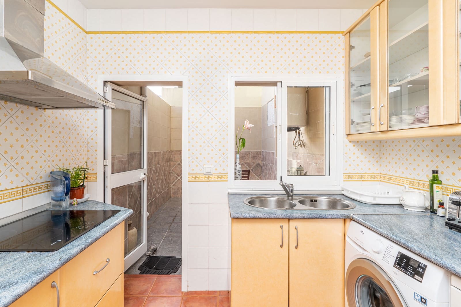 3 soveværelse Byhus til salg i Guadiaro med garage - € 275.000 (Ref: 7793065)