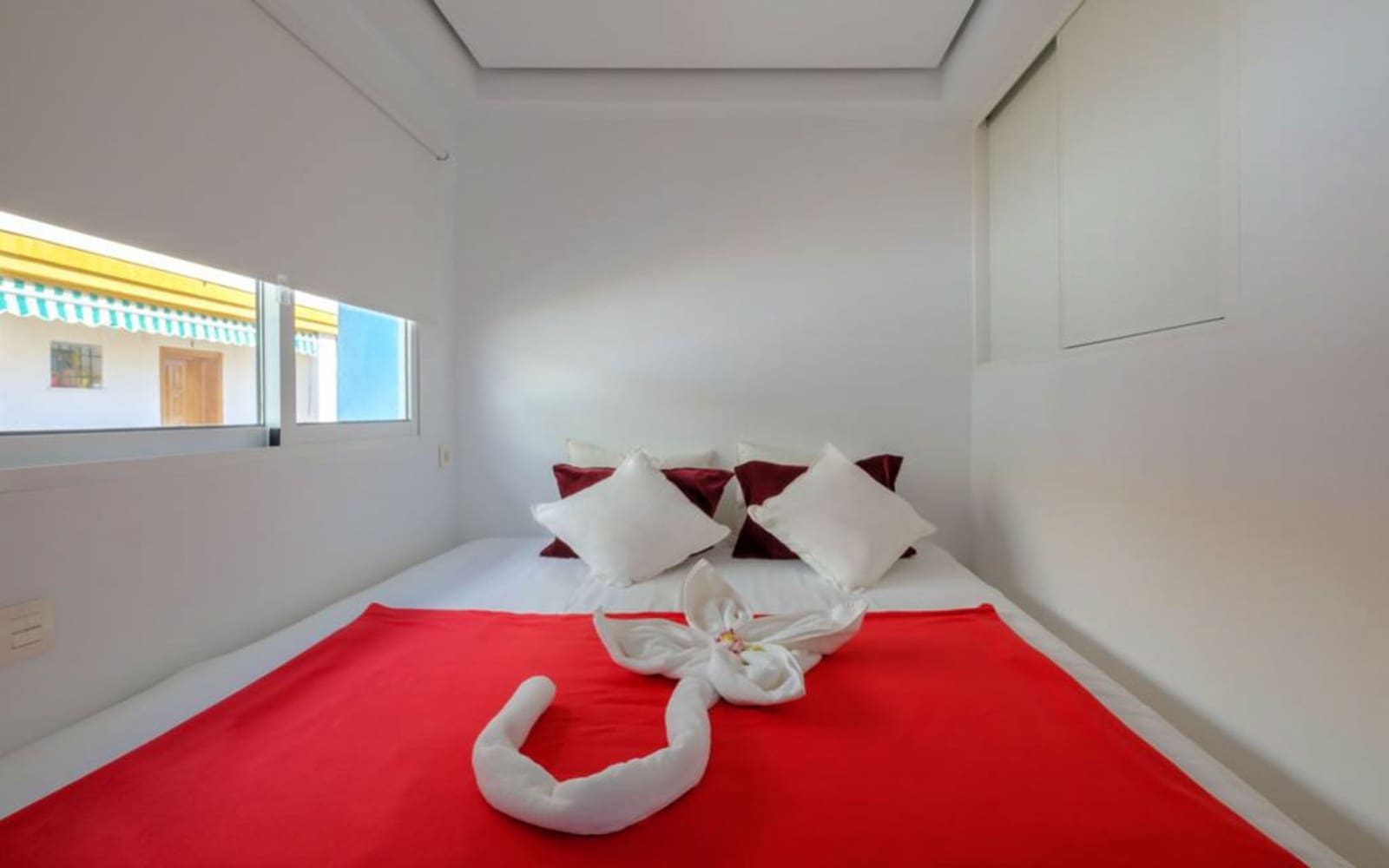 6 soveværelse Villa til salg i Marbella - € 1.250.000 (Ref: 7793075)