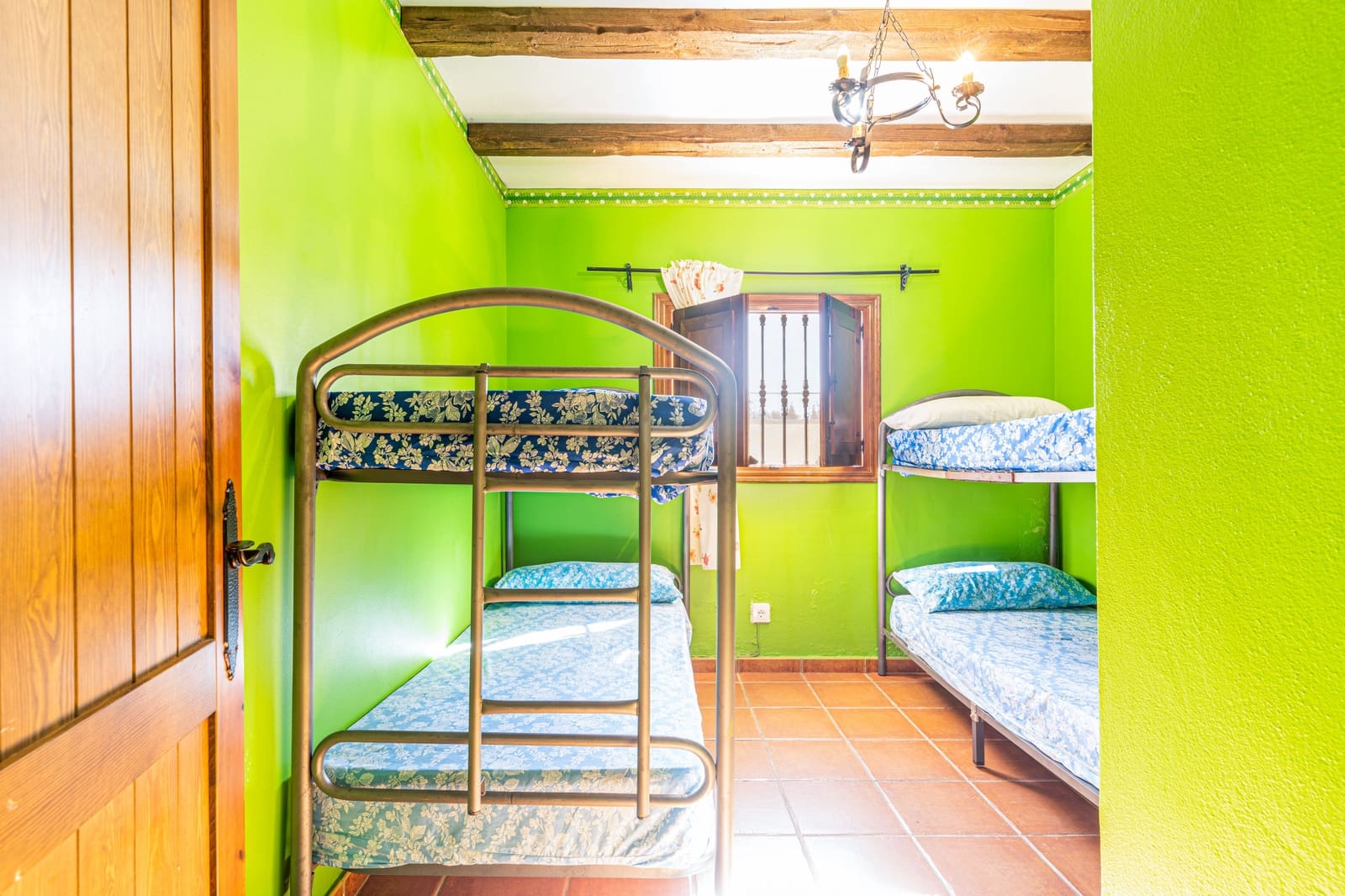 5 soveværelse Finca/Landehus til salg i San Martin del Tesorillo med swimmingpool garage - € 690.000 (Ref: 7793081)