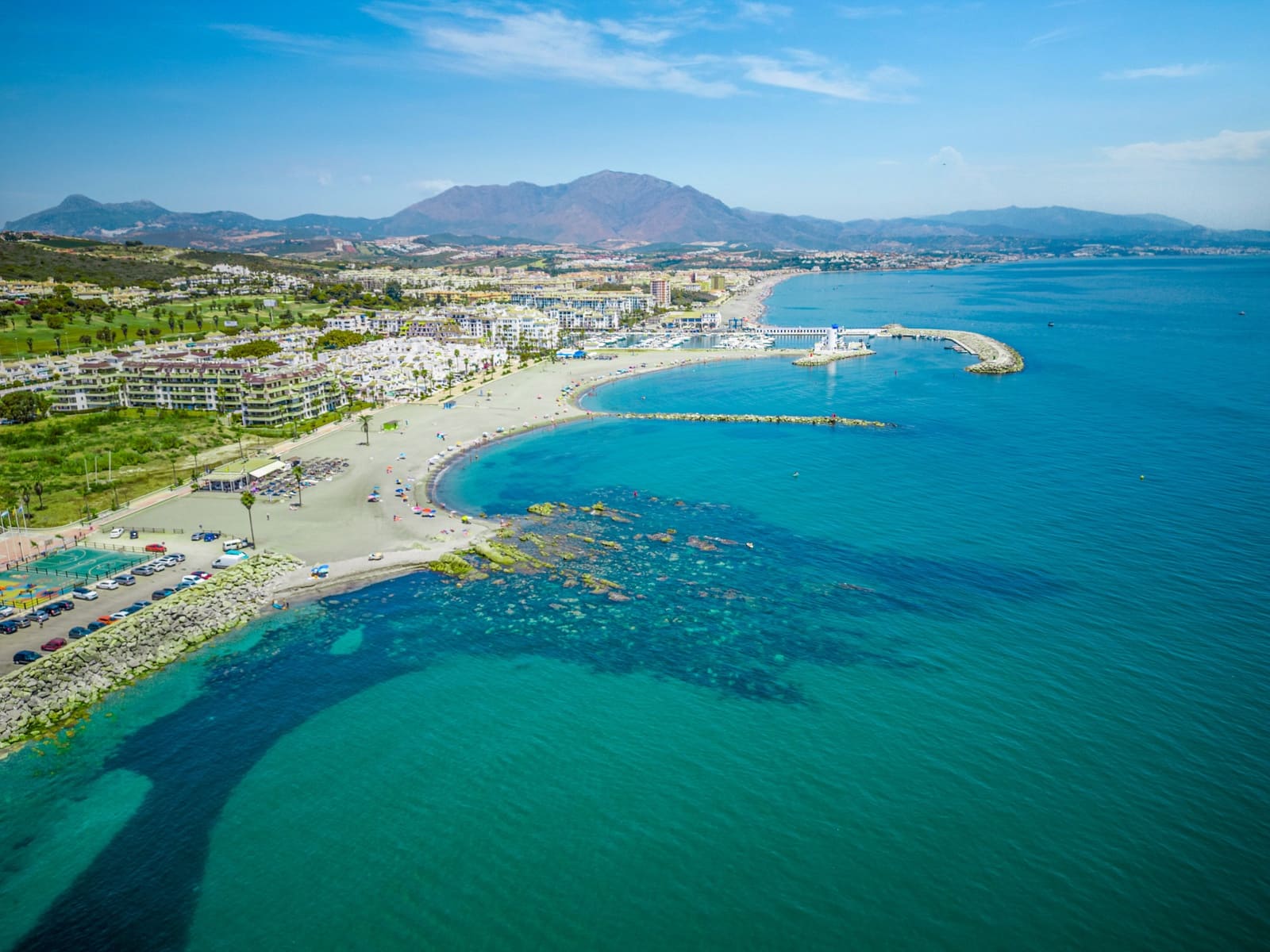 5 soveværelse Finca/Landehus til salg i San Martin del Tesorillo med swimmingpool garage - € 690.000 (Ref: 7793081)