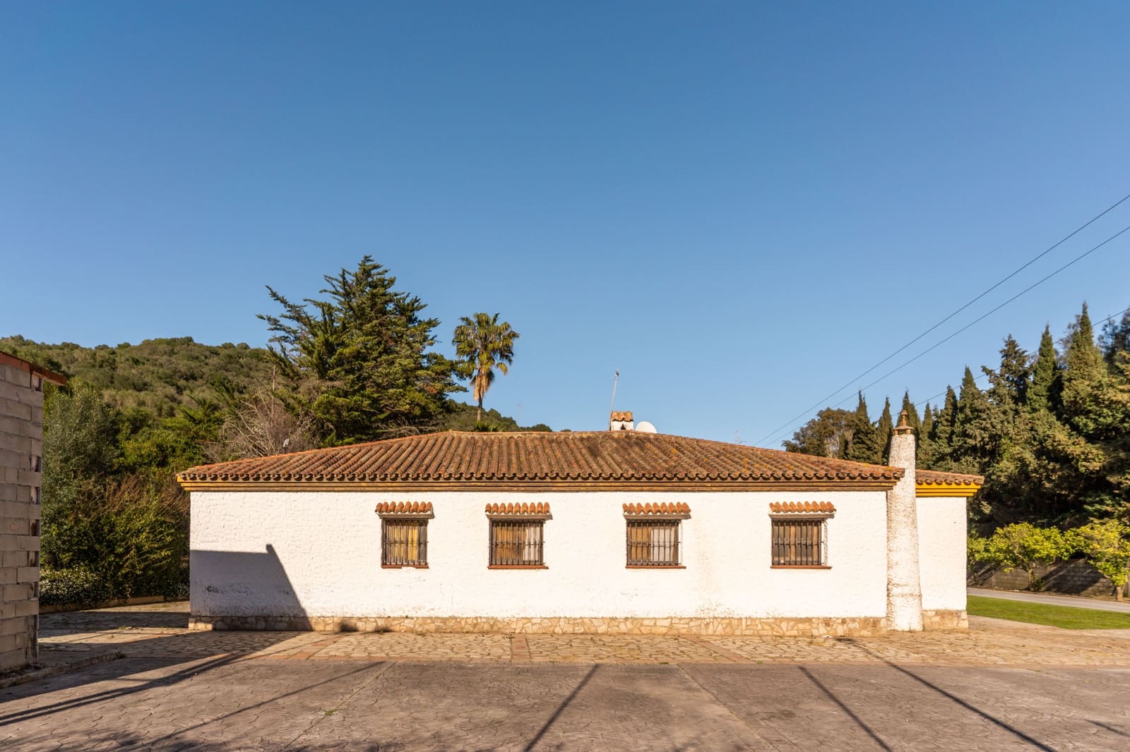 5 bedroom Finca/Country House for sale in San Martin del Tesorillo with pool garage - € 690,000 (Ref: 7793081)