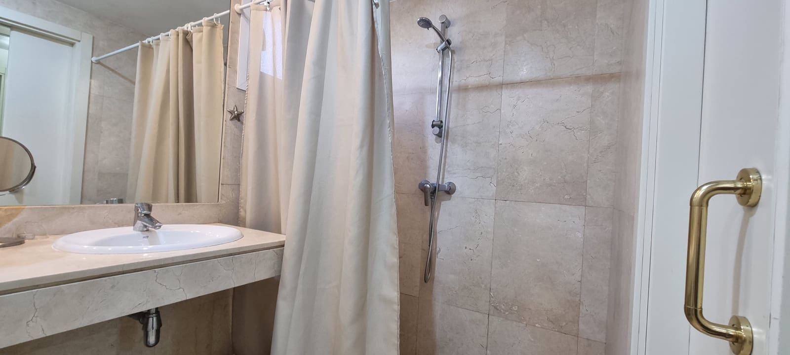 2 camera da letto Appartamento in vendita in La Duquesa / Puerto de la Duquesa con piscina garage - 435.000 € (Rif: 7793083)