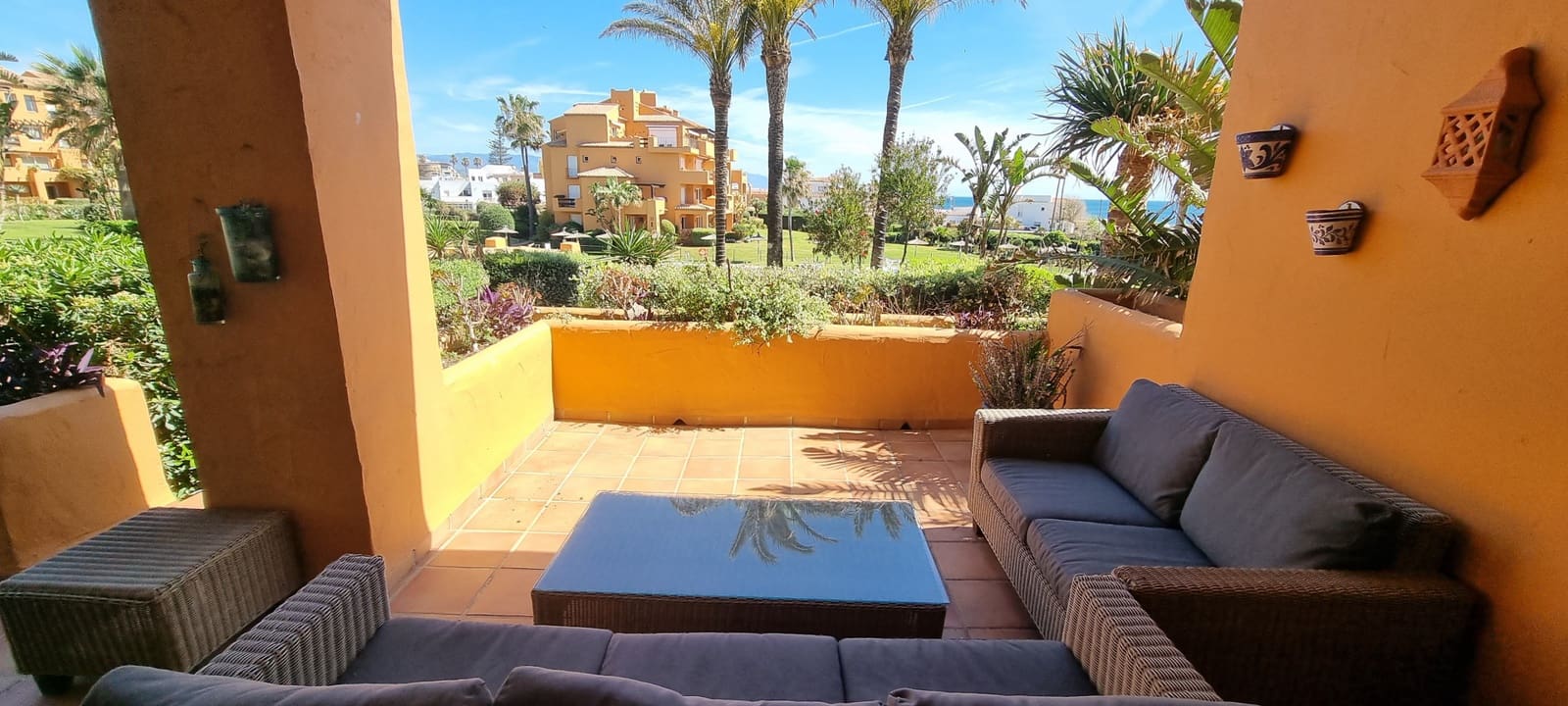 2 camera da letto Appartamento in vendita in La Duquesa / Puerto de la Duquesa con piscina garage - 435.000 € (Rif: 7793083)