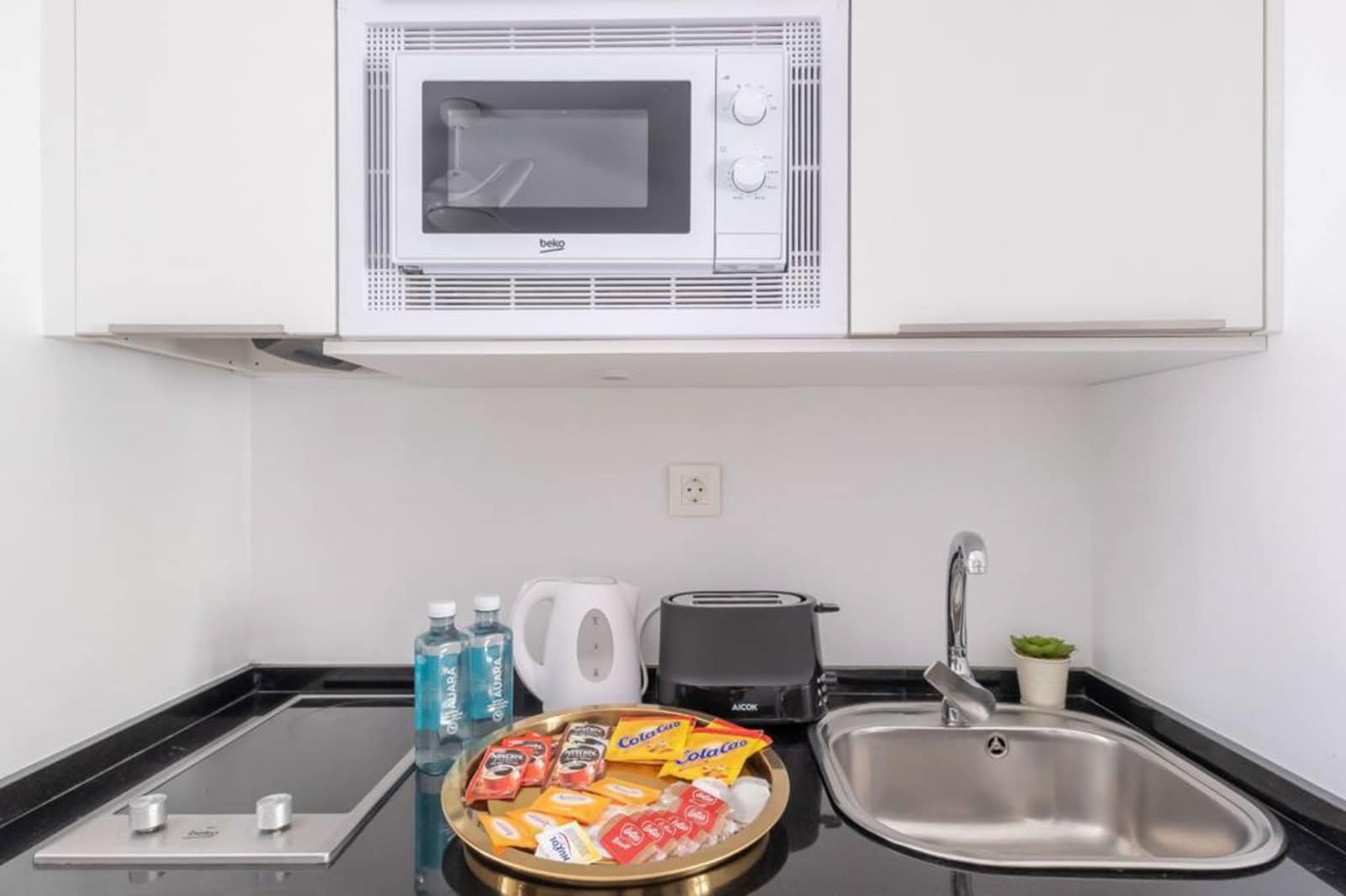 6 slaapkamer Villa te koop in Marbella - € 1.250.000 (Ref: 7793087)