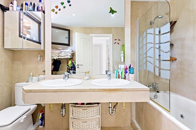 3 slaapkamer Penthouse te koop in Casares met zwembad garage - € 535.000 (Ref: 7793101)