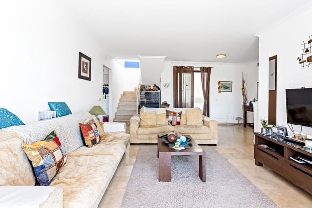 3 soveværelse Penthouse til salg i Casares med swimmingpool garage - € 535.000 (Ref: 7793101)