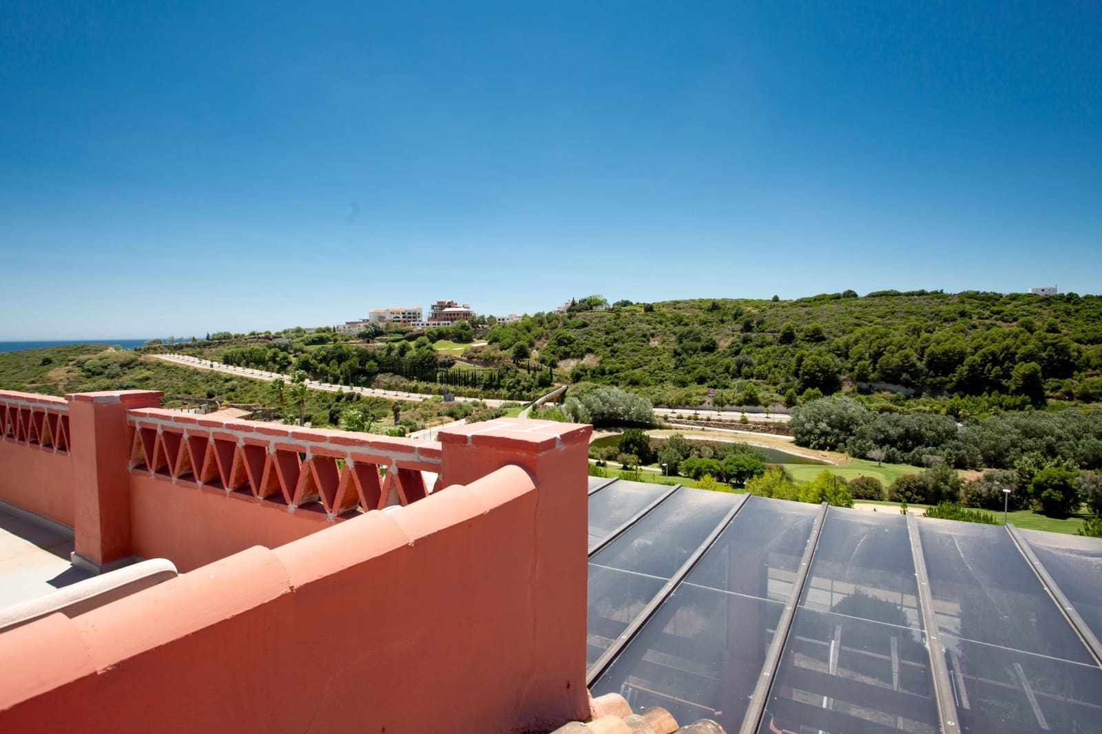 3 Zimmer Penthouse zu verkaufen in Casares mit Pool Garage - 535.000 € (Ref: 7793101)