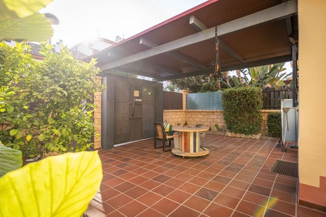 3 quarto Casa em Banda para venda em Cancelada, Estepona com piscina - 485 000 € (Ref: 7793102)
