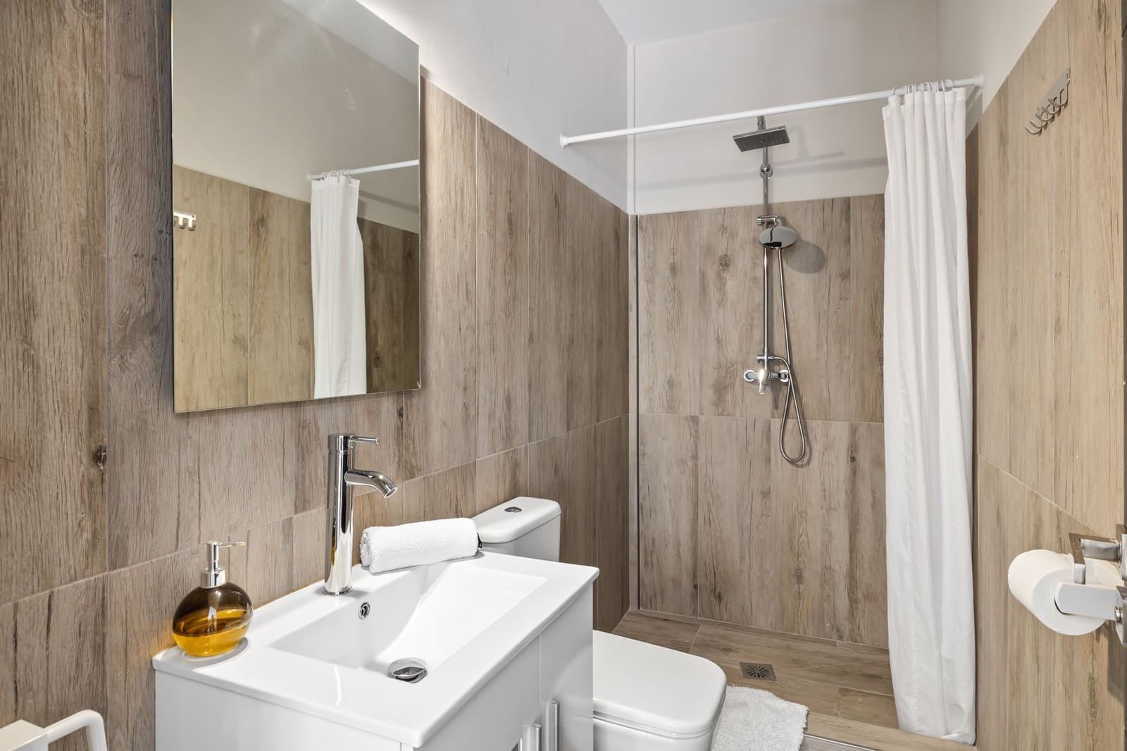 4 bedroom Villa for sale in Mijas Costa with pool garage - € 1,895,000 (Ref: 7793110)