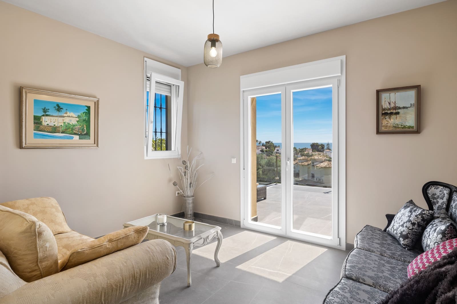 4 bedroom Villa for sale in Mijas Costa with pool garage - € 1,895,000 (Ref: 7793110)