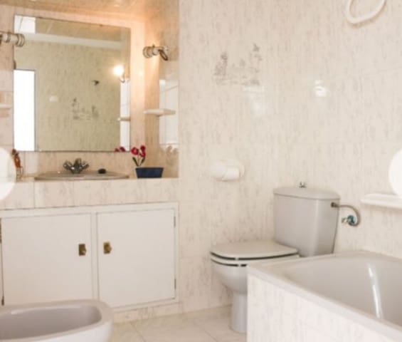 8 soverom Hus til salgs i Jimena de la Frontera - € 139 000 (Ref: 7793111)