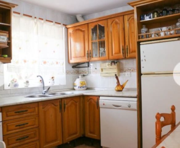 8 soverom Hus til salgs i Jimena de la Frontera - € 139 000 (Ref: 7793111)