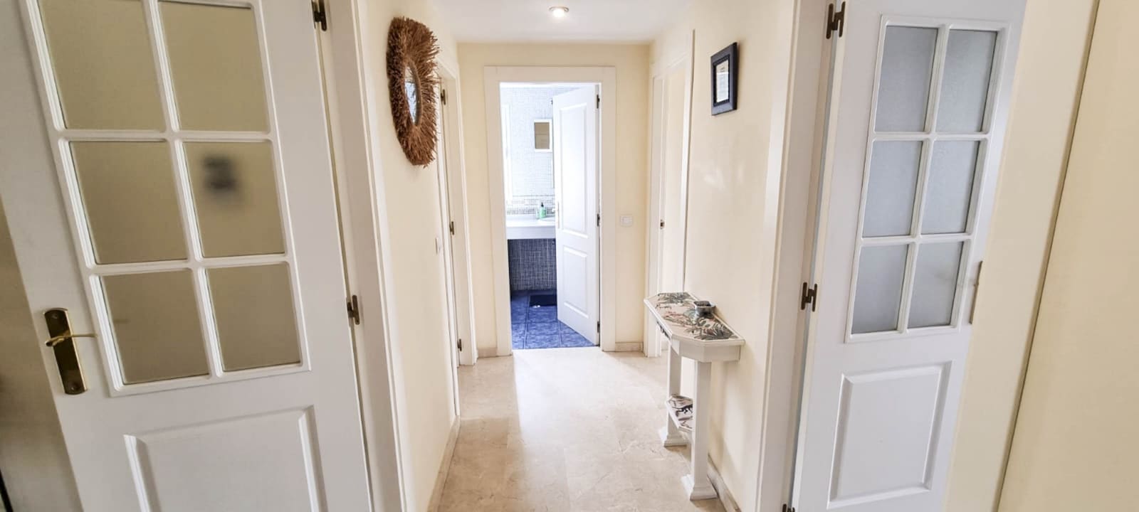 2 slaapkamer Appartement te koop in La Duquesa / Puerto de la Duquesa met zwembad garage - € 269.500 (Ref: 7793138)