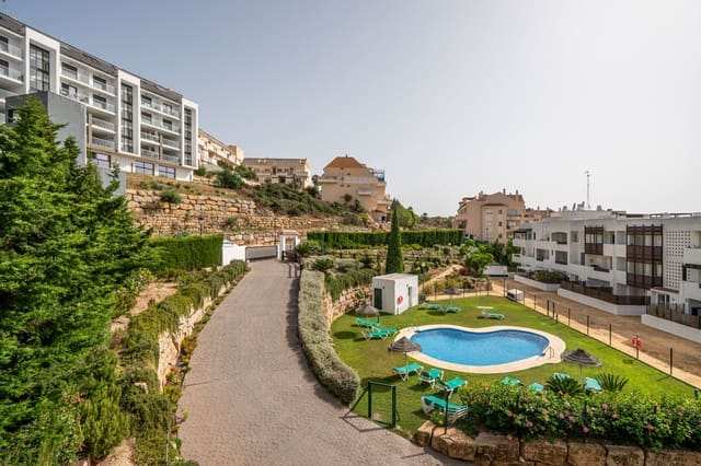 2 slaapkamer Appartement te koop in La Duquesa / Puerto de la Duquesa, Manilva met zwembad garage - € 269.500 (Ref: 7793138)