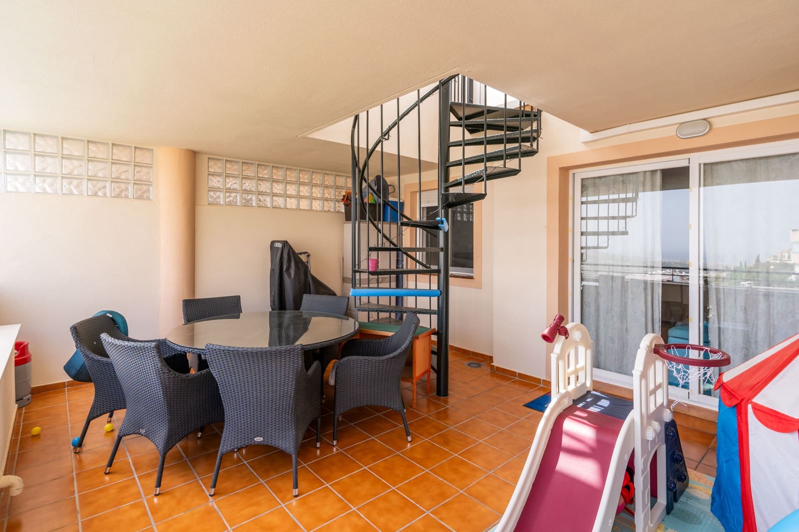 3 quarto Apartamento para venda em Casares com piscina garagem - 330 000 € (Ref: 7793144)