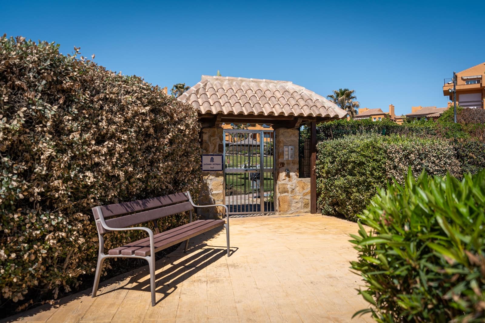 3 soveværelse Lejlighed til salg i La Duquesa / Puerto de la Duquesa med swimmingpool garage - € 549.950 (Ref: 7793149)