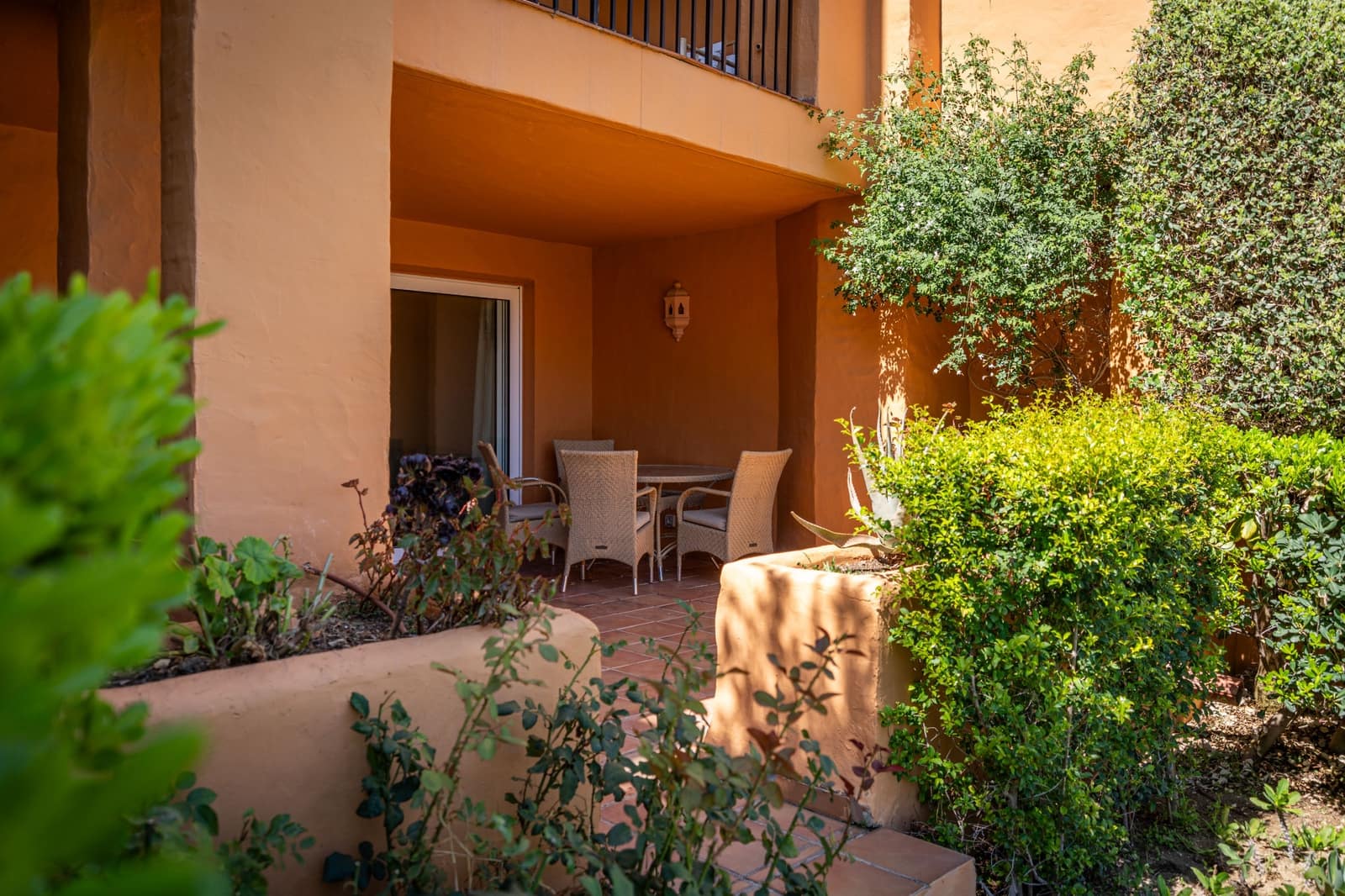 3 soveværelse Lejlighed til salg i La Duquesa / Puerto de la Duquesa med swimmingpool garage - € 549.950 (Ref: 7793149)