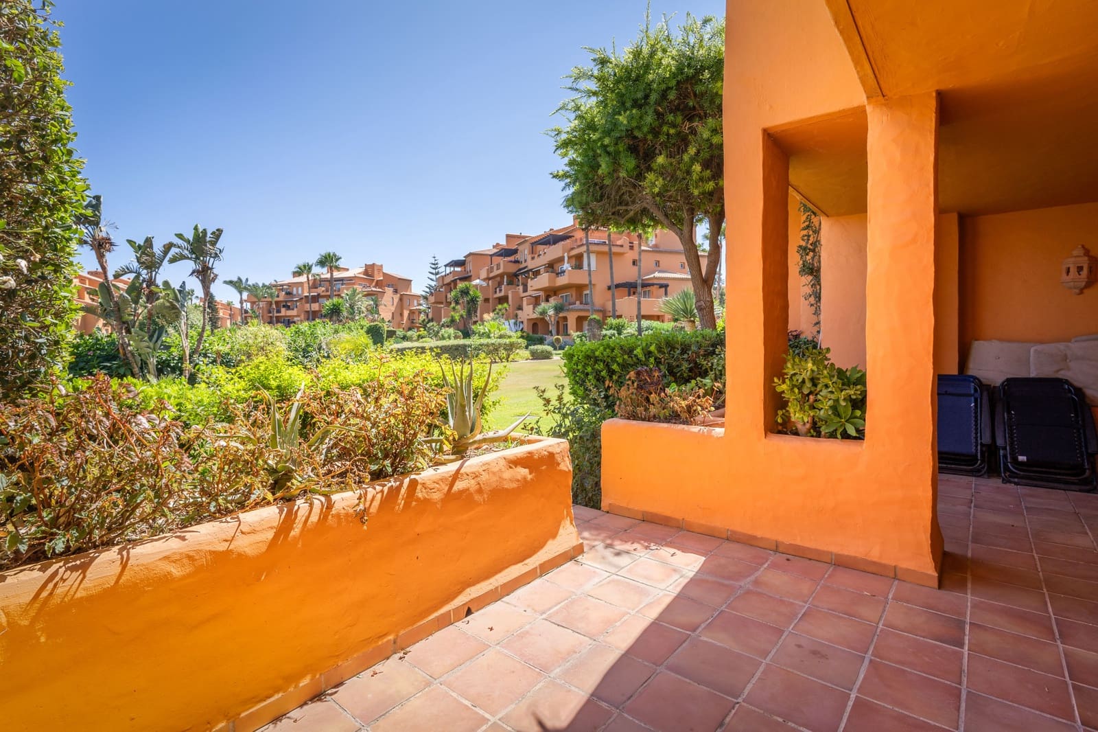 3 soveværelse Lejlighed til salg i La Duquesa / Puerto de la Duquesa med swimmingpool garage - € 549.950 (Ref: 7793149)