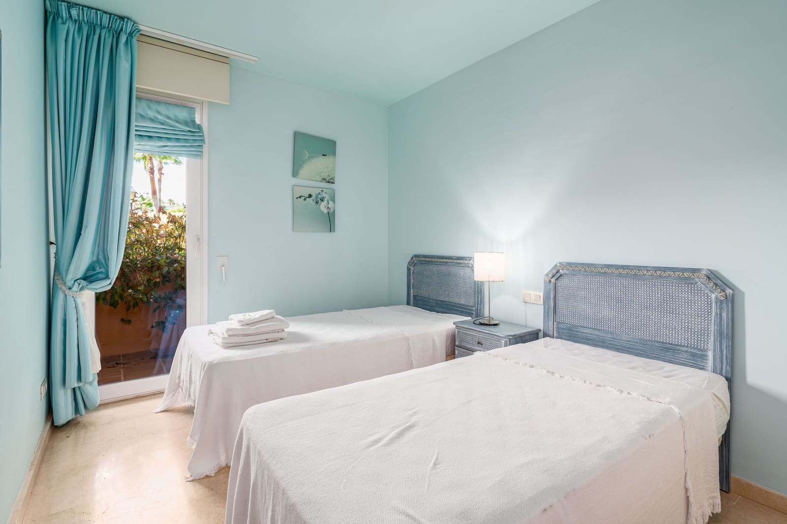 3 soveværelse Lejlighed til salg i La Duquesa / Puerto de la Duquesa med swimmingpool garage - € 549.950 (Ref: 7793149)