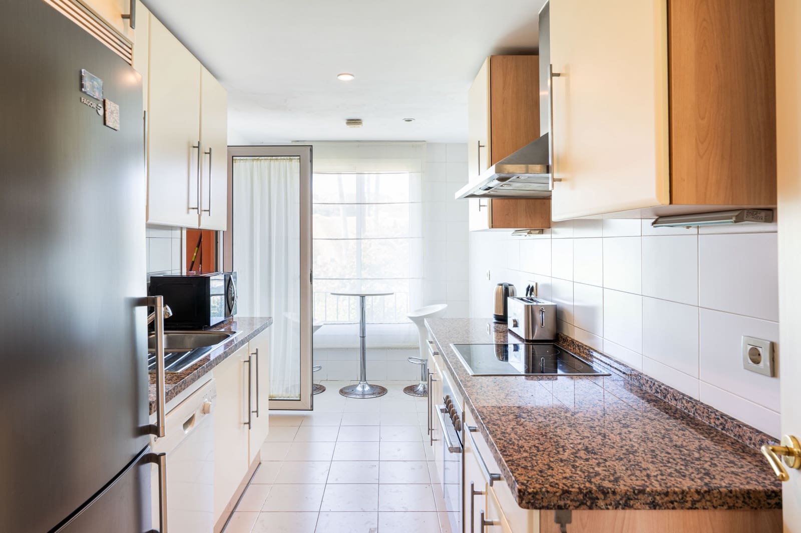 3 soveværelse Lejlighed til salg i La Duquesa / Puerto de la Duquesa med swimmingpool garage - € 549.950 (Ref: 7793149)