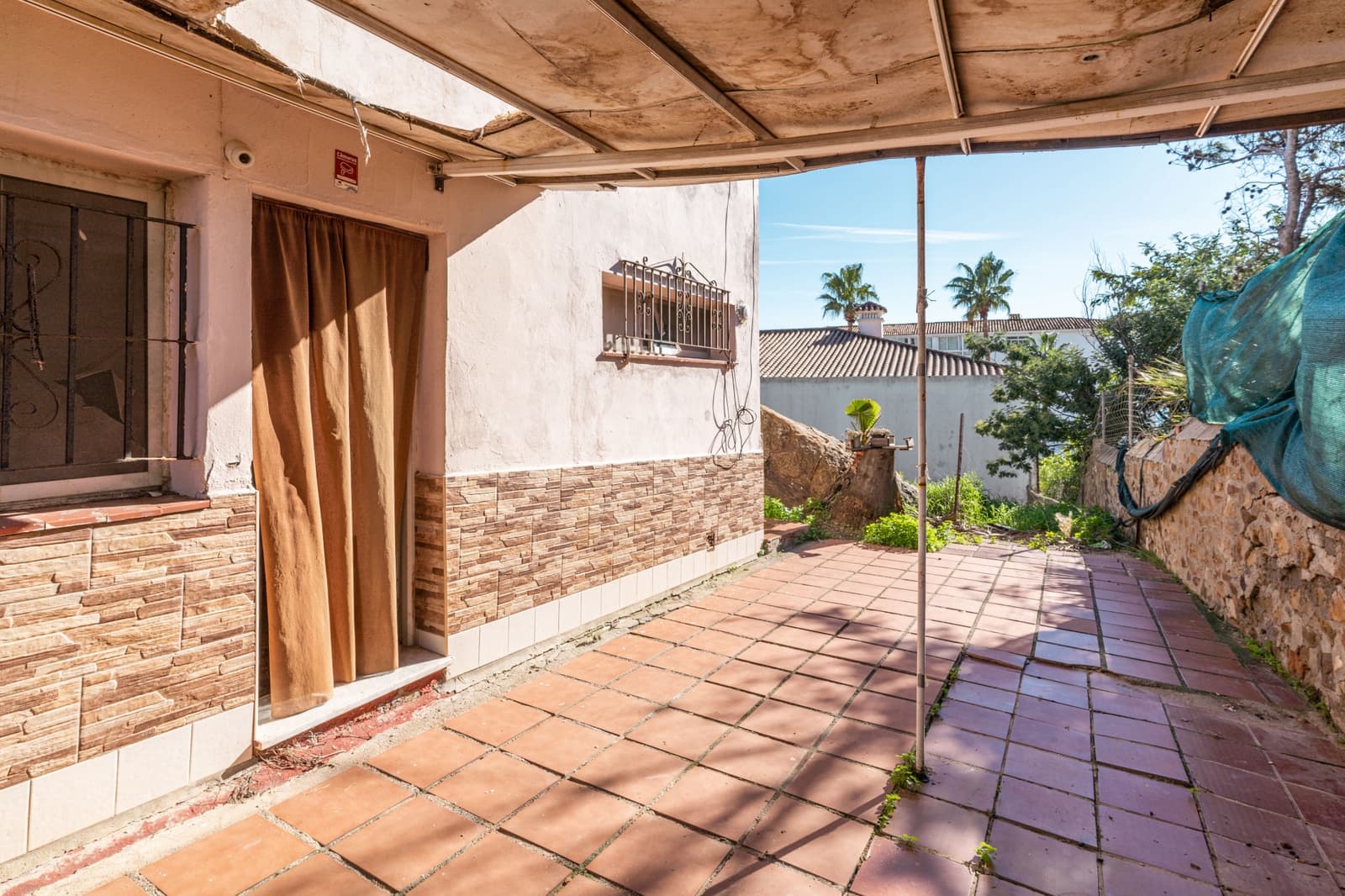 11 soveværelse Hotel til salg i Torreguadiaro med swimmingpool garage - € 1.400.000 (Ref: 7793194)